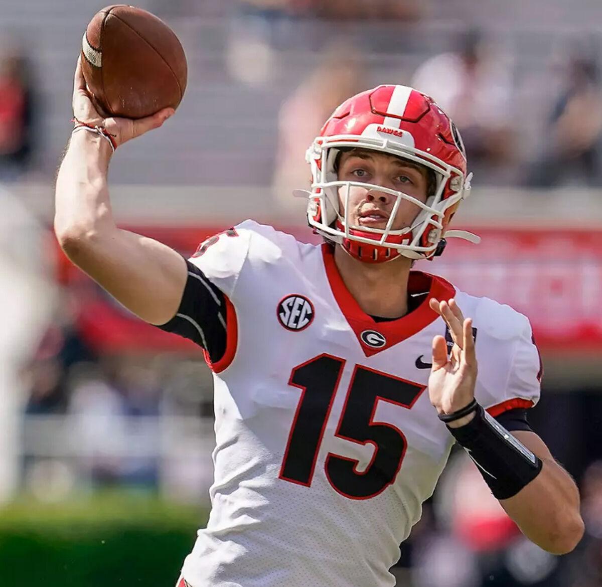 Smart names Beck the starting quarterback as No. 1 Georgia seeks