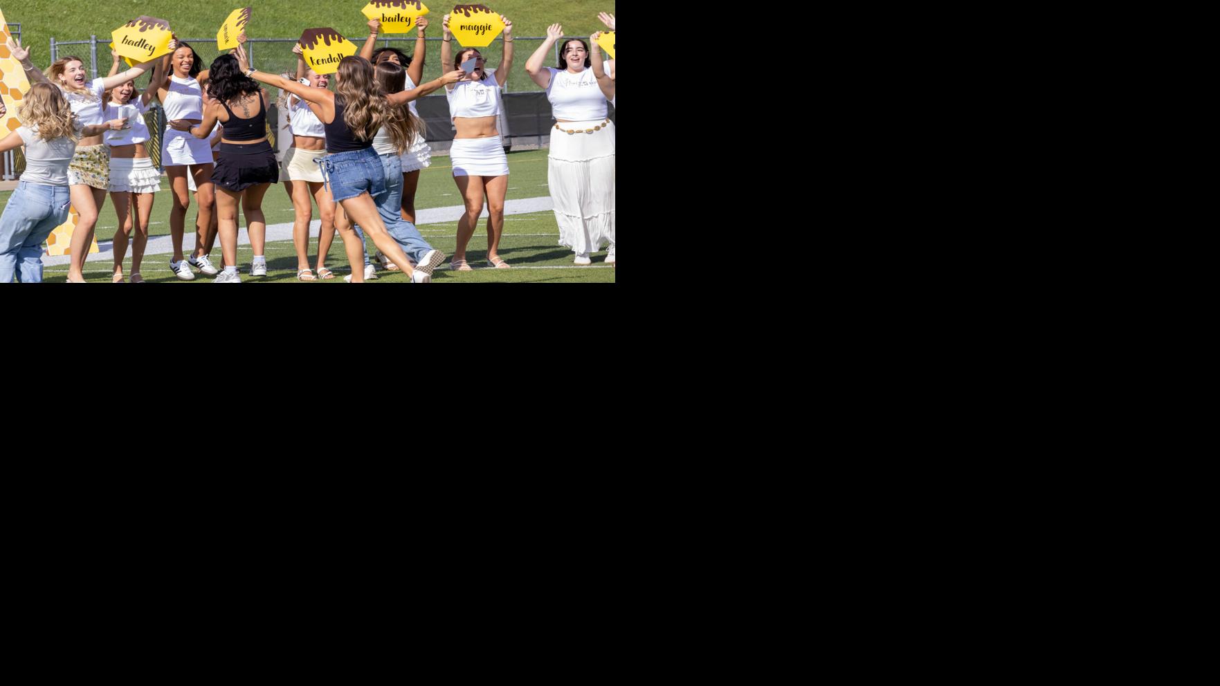 MoWest Sororities Welcome New Members on Bid Day