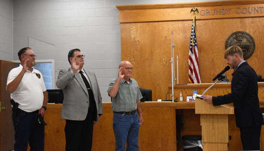Swearing in ceremony held Monday evening Local News