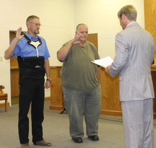 Newly Elected Officials Sworn In News grundycountyherald com