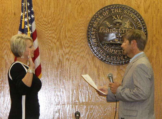 Newly Elected Officials Sworn In News grundycountyherald com