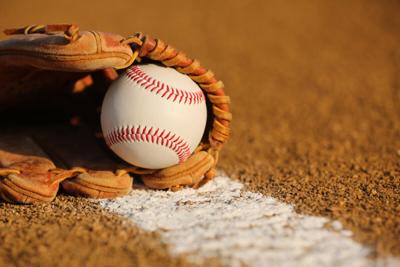 Four Yellow Jackets, Dees receive postseason baseball honors