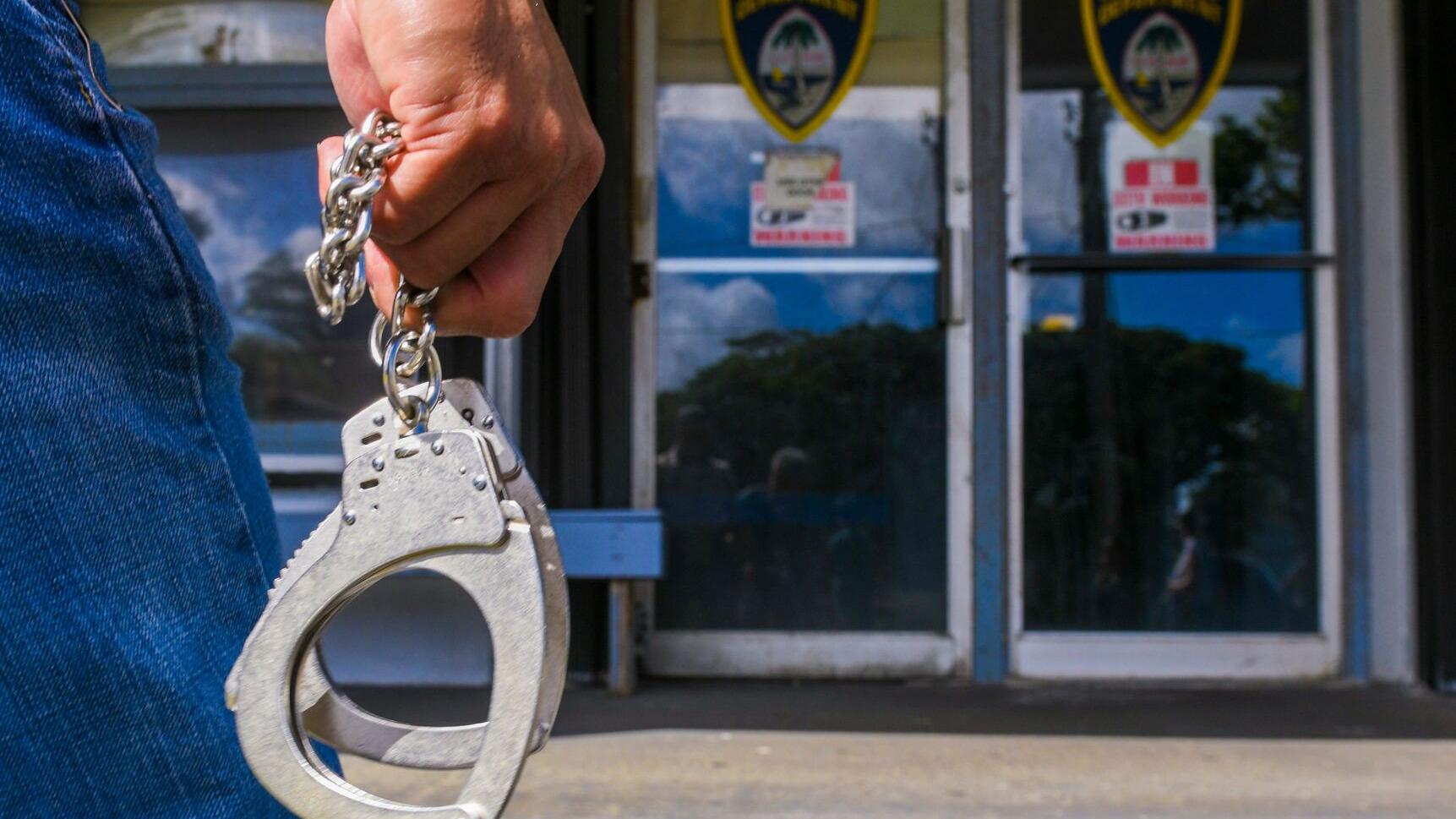 Two arrested after man reportedly pointed gun at cars - Vimarsana News