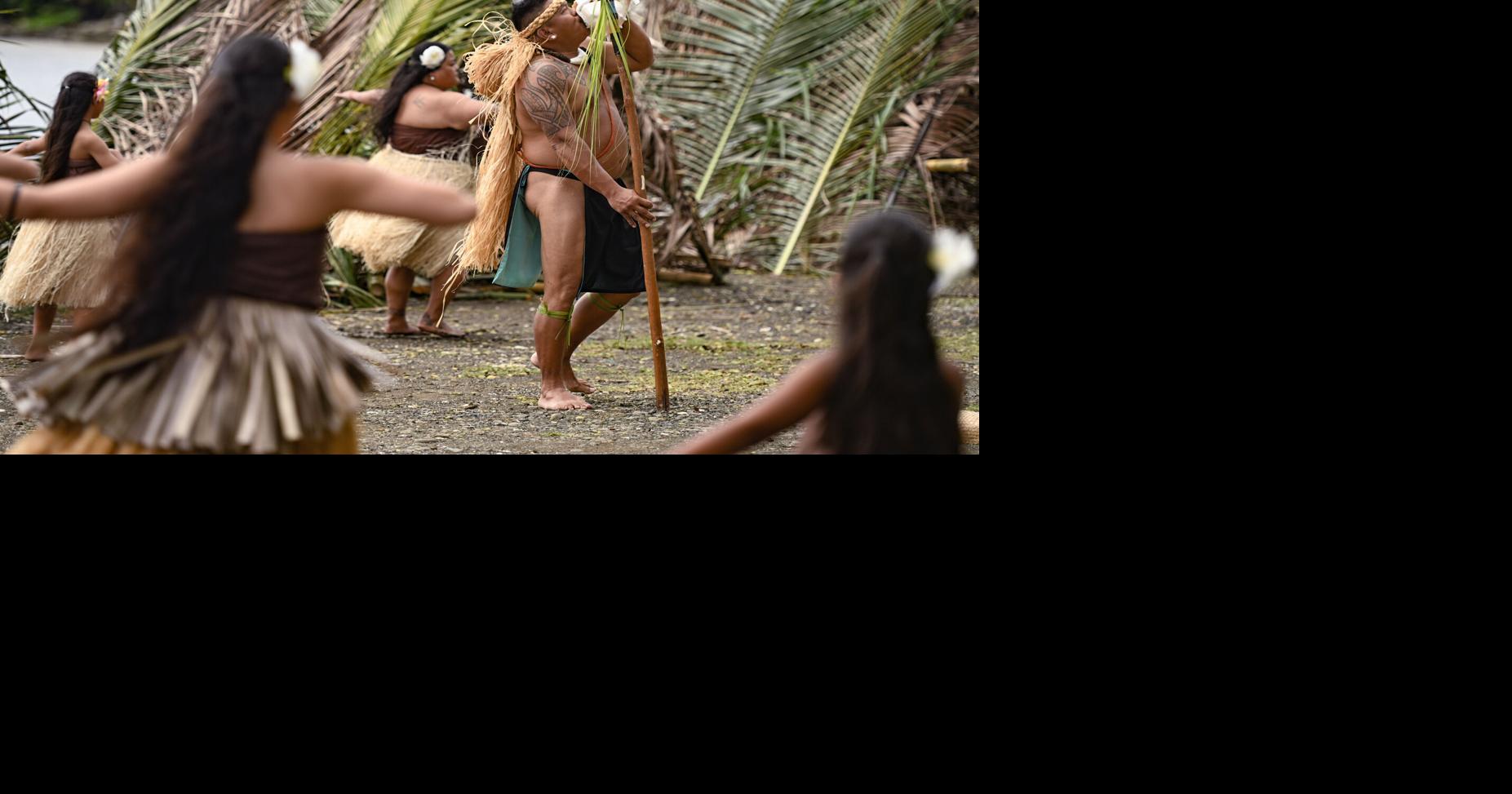 1521 Magellan landing reenactment in Humåtak goes on after heavy rain