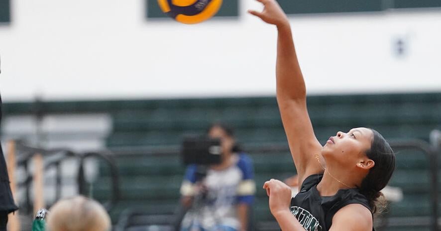 Lady Tritons win first match of volleyball season, Pacific Volleyball Academy beats Rogues