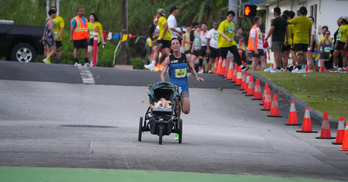 Stroller Racing Father with 18-month-old baby on stroller takes top spot at 2026 Ko'ko ...