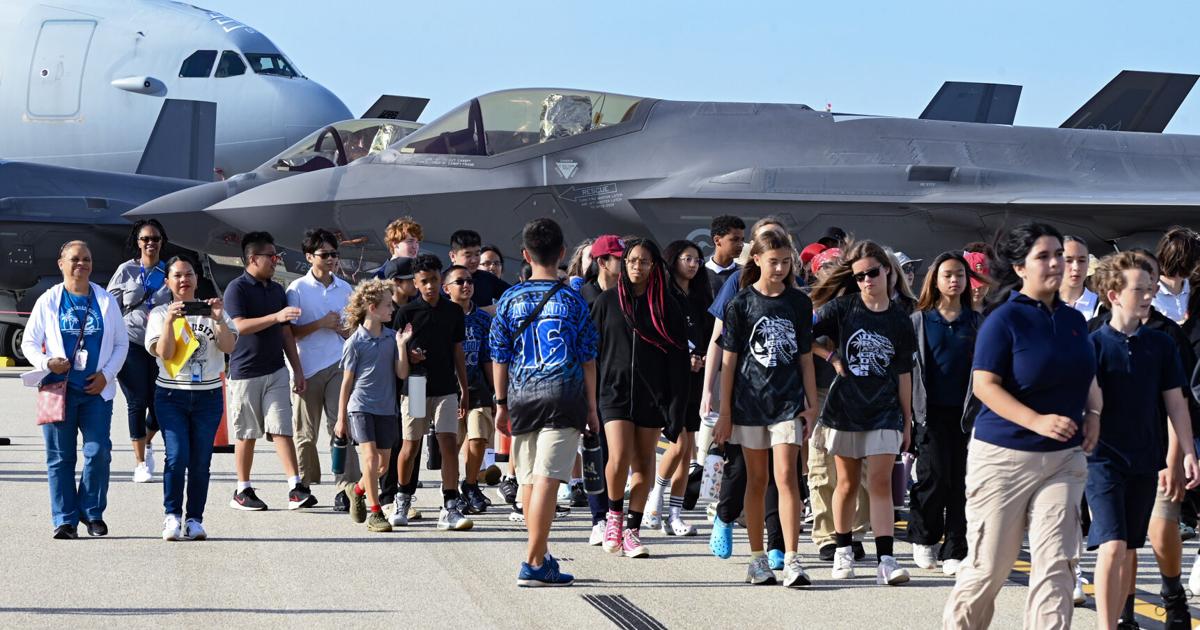 UPDATED Singapore says it mutually agreed with US in shelving plans to base fighter jets on Guam