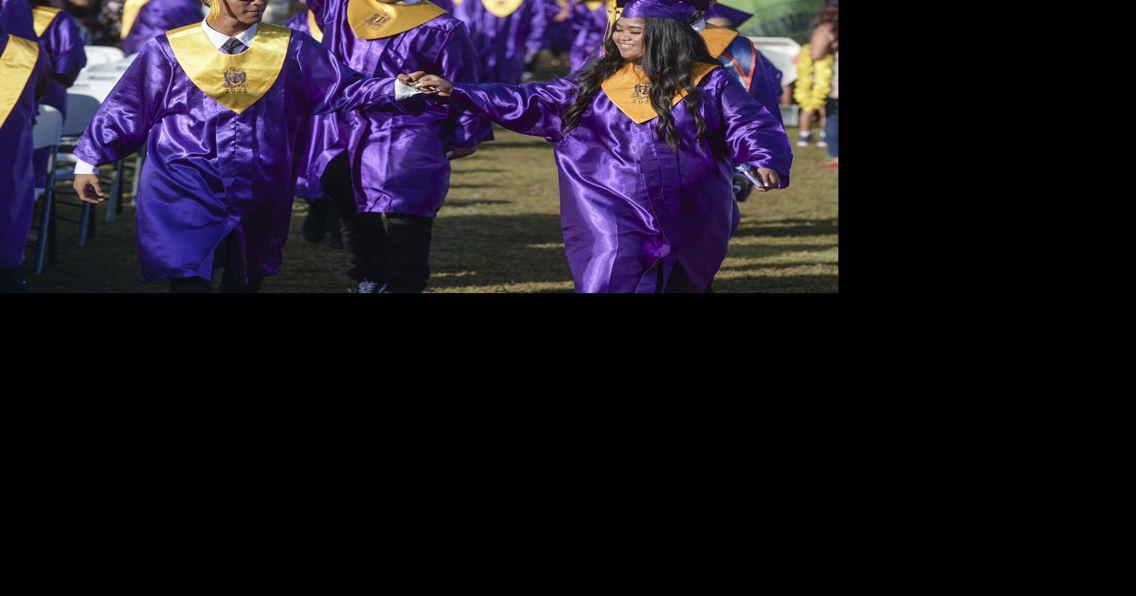 George Washington graduates 289 Geckos | News | guampdn.com