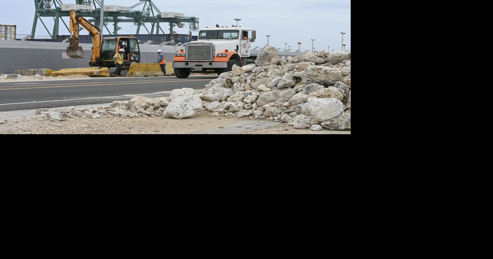 UPDATED: Port now accepting vessels, gantry crane ready to return to service