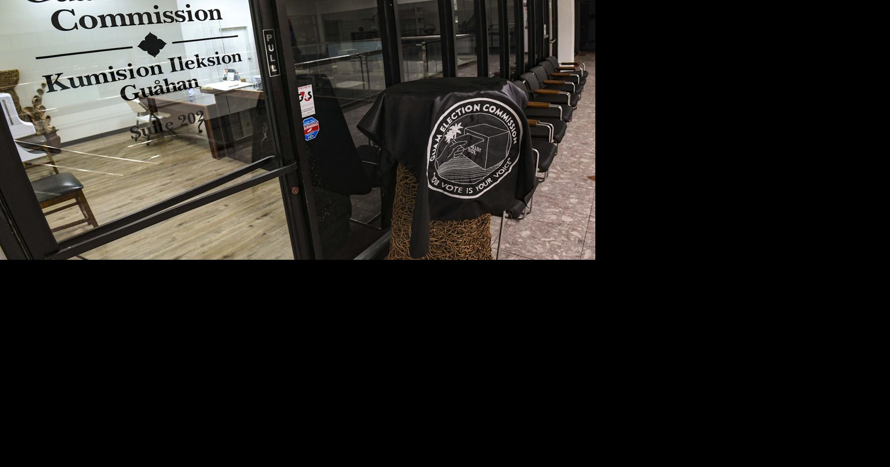 A week before candidacy filing opens, dozens pick up candidate packets