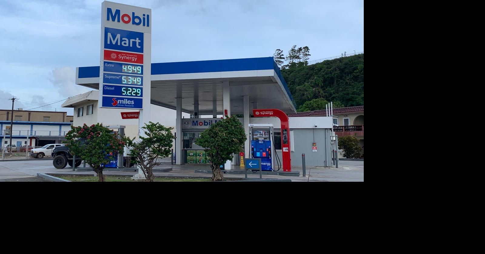 Gas price drops by 10 cents a gallon News