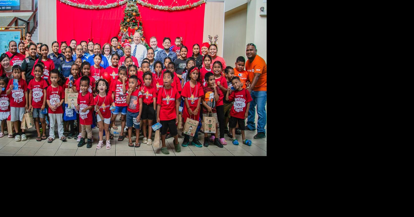 'Santa' deploys United flight crews to spread holiday cheer across Micronesia