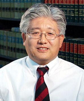 Attorney Mun Su Park