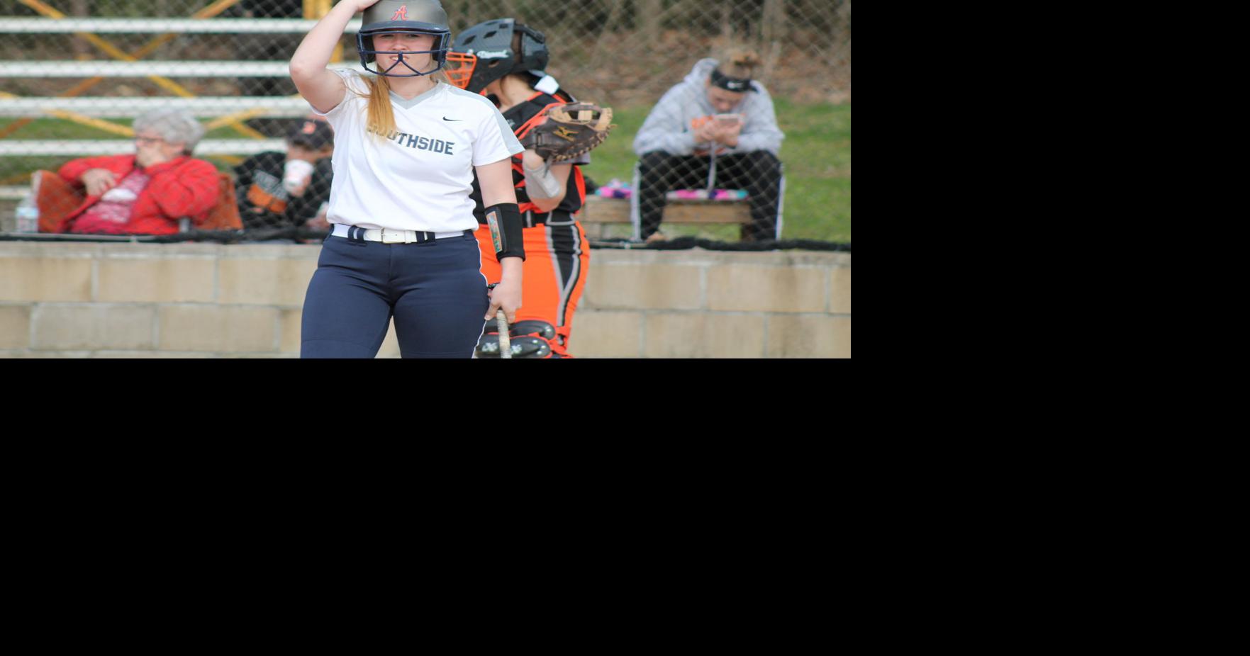 Warden lands softball scholarship Sports