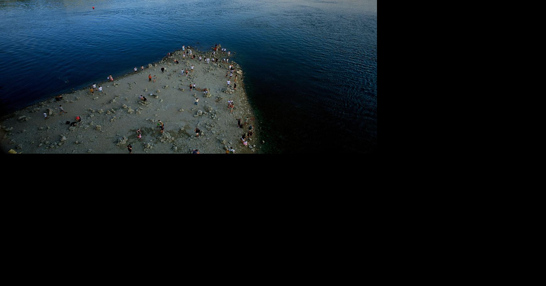 France prepares for another heat wave as western Europe sets new temperature record By STEFANIE DAZIO and SYLVIE CORBET - Associated Press Aug 10, 2026 Aug 10, 2026 Updated 4 mins ago