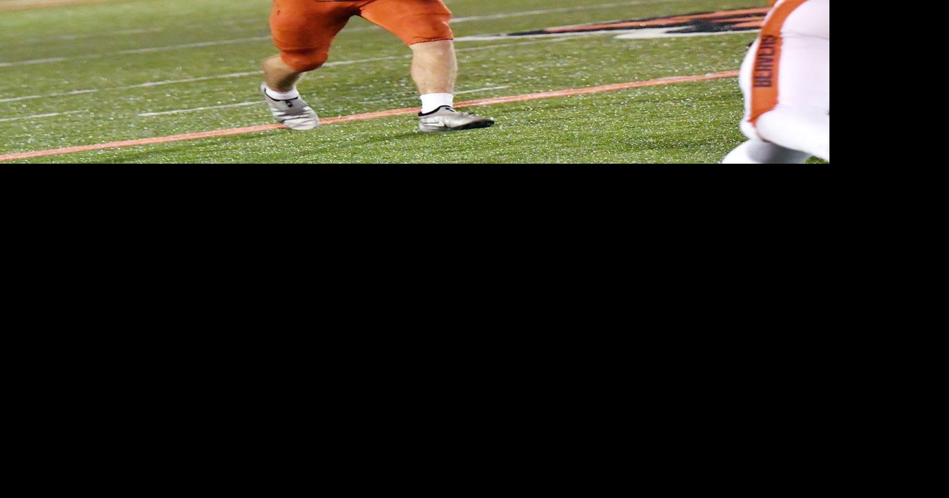 Melbourne survives trip to Glen Rose, advances in 3A playoffs Sports