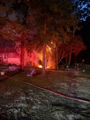 Early morning blaze prompts emergency rescue in Lawrenceville