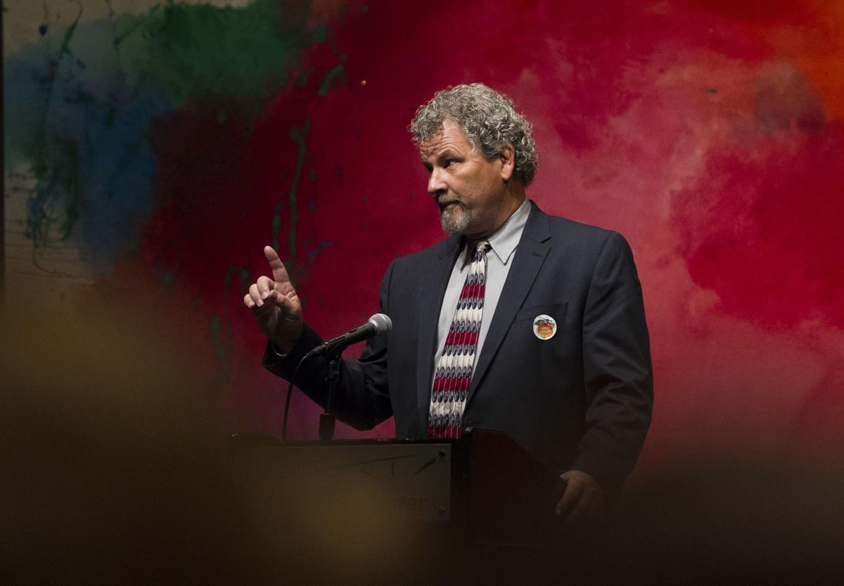 Dan Seckinger won’t seek reelection to school board News