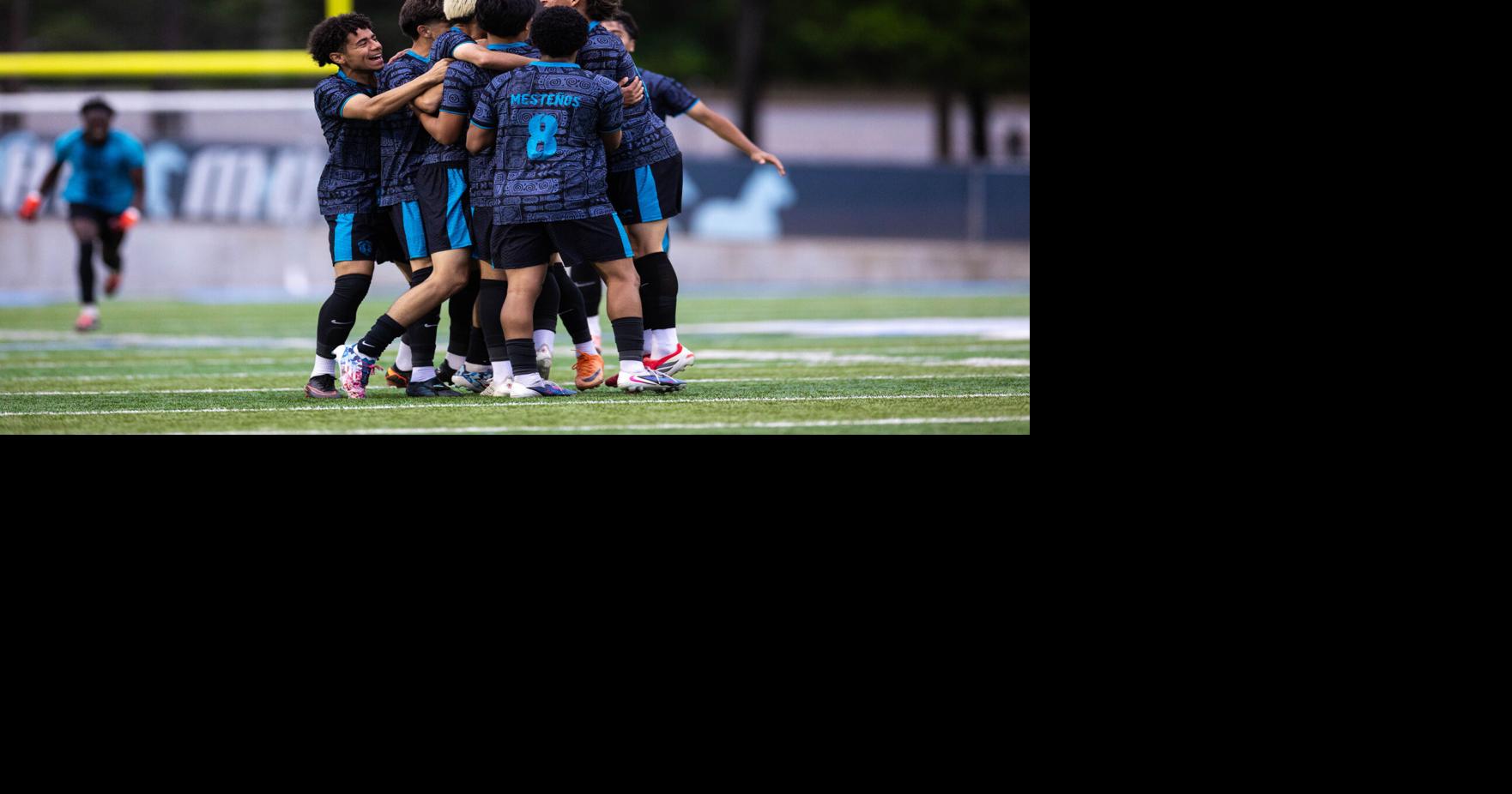 Meadowcreek boys soccer one win away from 2nd state championship