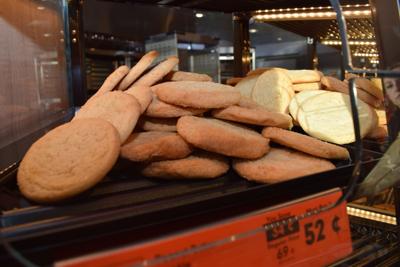 Gwinnettians Pack German Grocer Lidl S Snellville Store For Grand Opening News Gwinnettdailypost Com