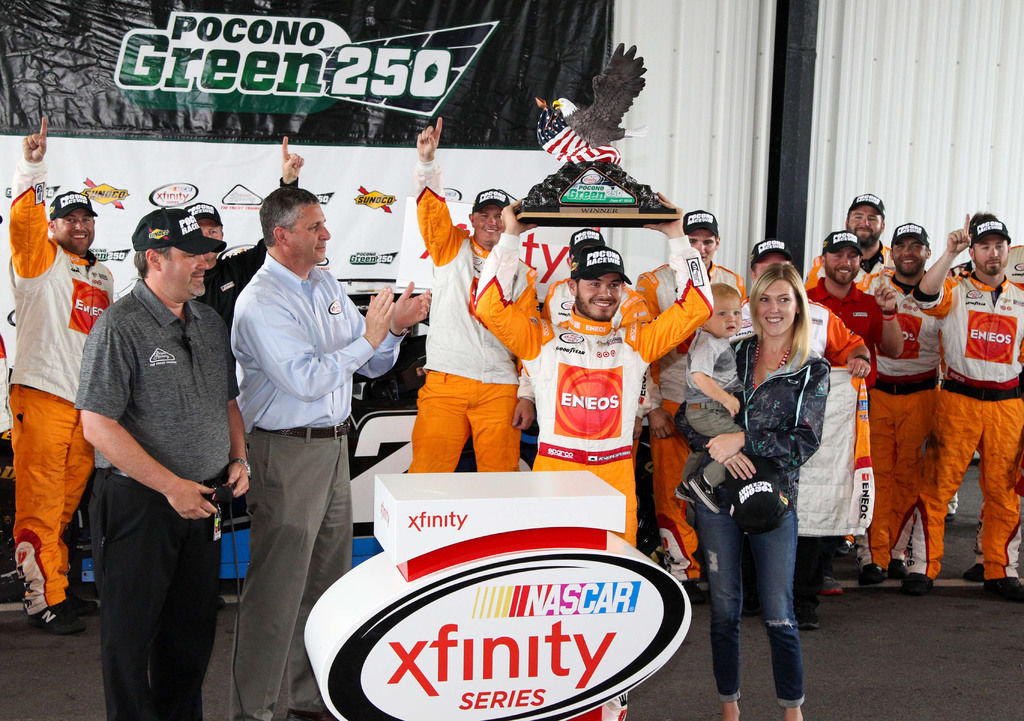 Larson wins rain-shortened Xfinity race at Pocono | Professional |  gwinnettdailypost.com