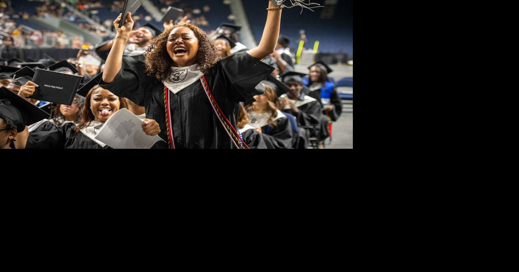 PHOTOS 2024 Shiloh High School Graduation Slideshows