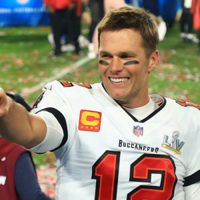 QBs for the ages: How does Tom Brady compare to Warren Moon