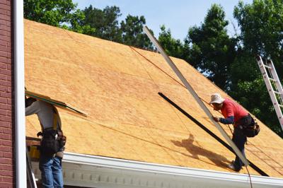 Roofs For Troops Program Provides Roof Repair For Desert Storm Veteran From Gwinnett News Gwinnettdailypost Com