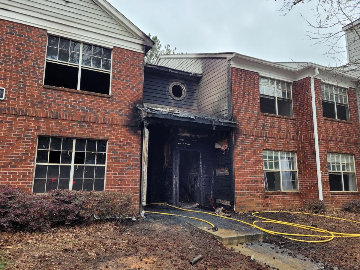 Apartment Fire In Lawrenceville Displaces 36 Early Sunday Morning Apartment Fire In Lawrenceville Displaces 36 Early Sunday Morning