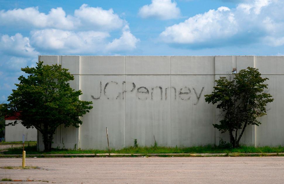 Jcpenney Misses Debt Payment Among Reports Of Bankruptcy