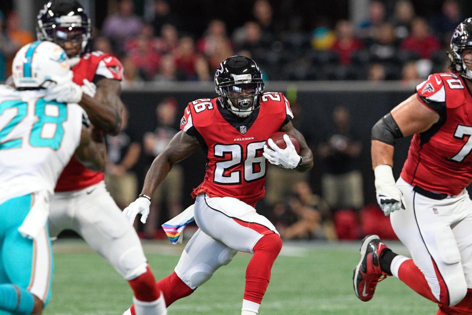 Atlanta Falcons Vs Miami Dolphins Slideshows