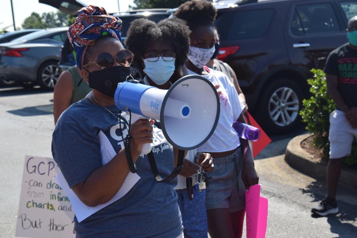 Shavaun Mincey addressing protesters before march.jpeg
