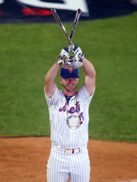 Pete Alonso with his Home Run Derby trophy! : r/NewYorkMets