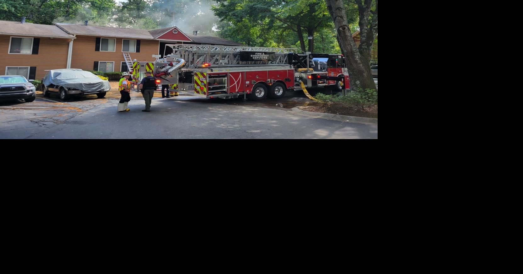 Gwinnett firefighters battle fires at two apartment complexes that ...