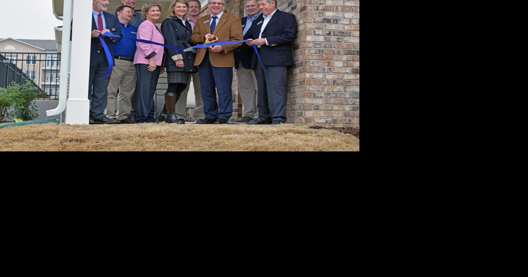 Lawrenceville officially opens Southlawn development's townhomes News