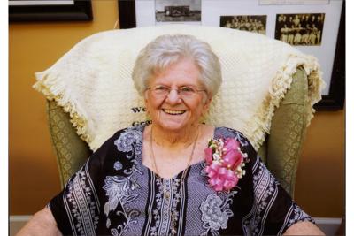 Doris Harris Snell