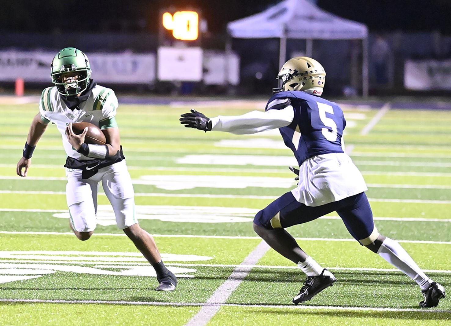 Buford quarterback Dylan Wittke working to bring Buford a fourth