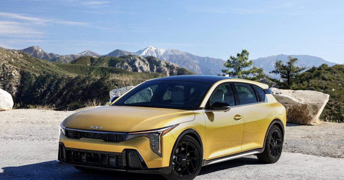 CAR REVIEW: 2026 Kia K4 Gets the Hatchback Treatment