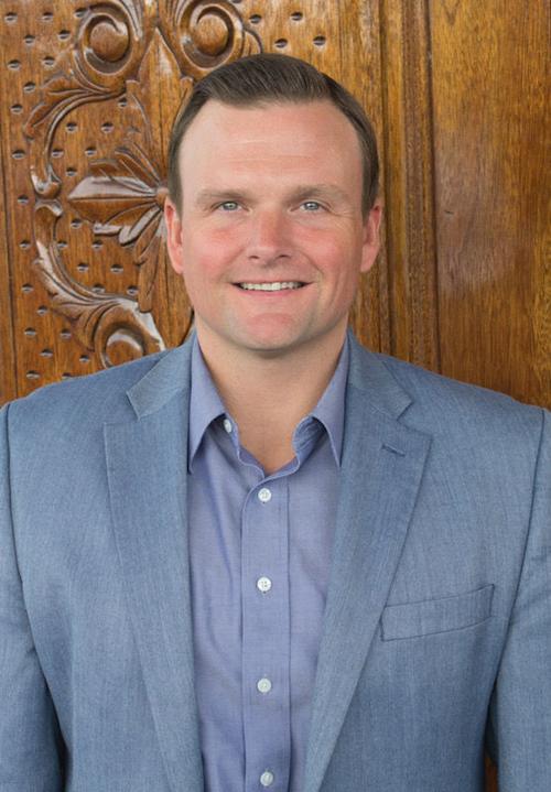 Clint Dixon
