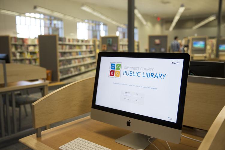 Lilburn leaders celebrate new City Hall, library opening