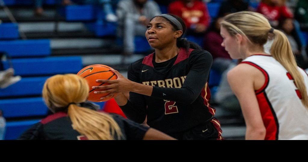 Hebron Christian Defeats NationallyRanked Foe in Nike Tournament of