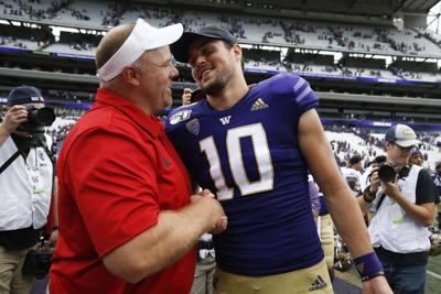 No 13 Washington Routs Fcs Foe In Former Georgia Qb Jacob Eason S