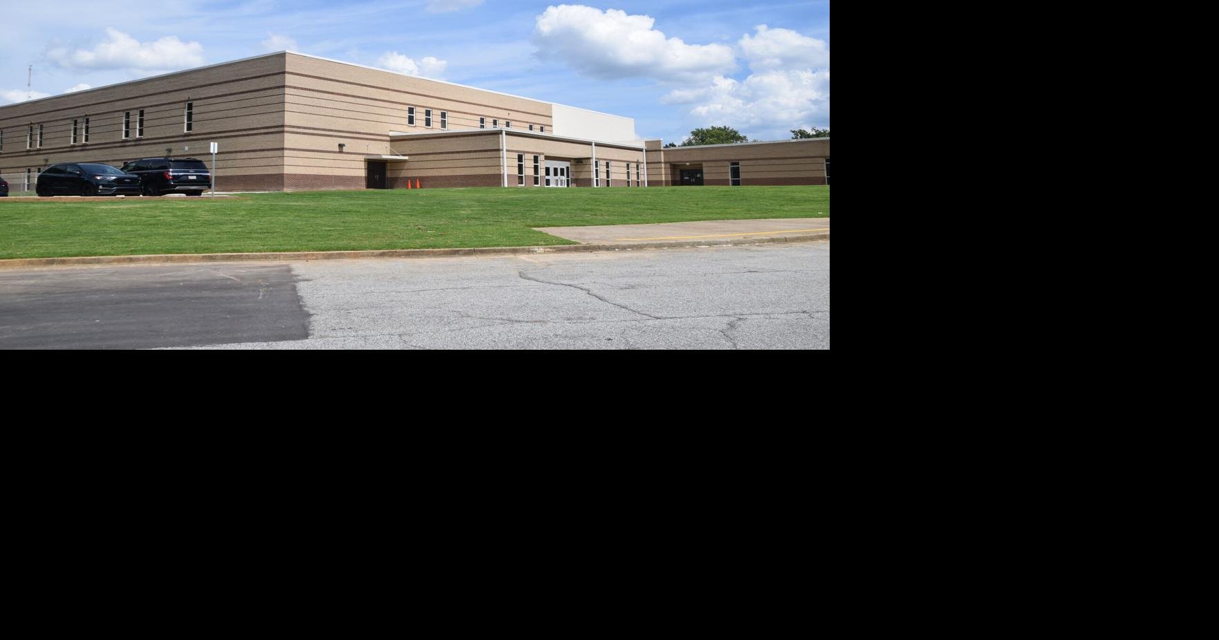 County schools planning to show off several facilities