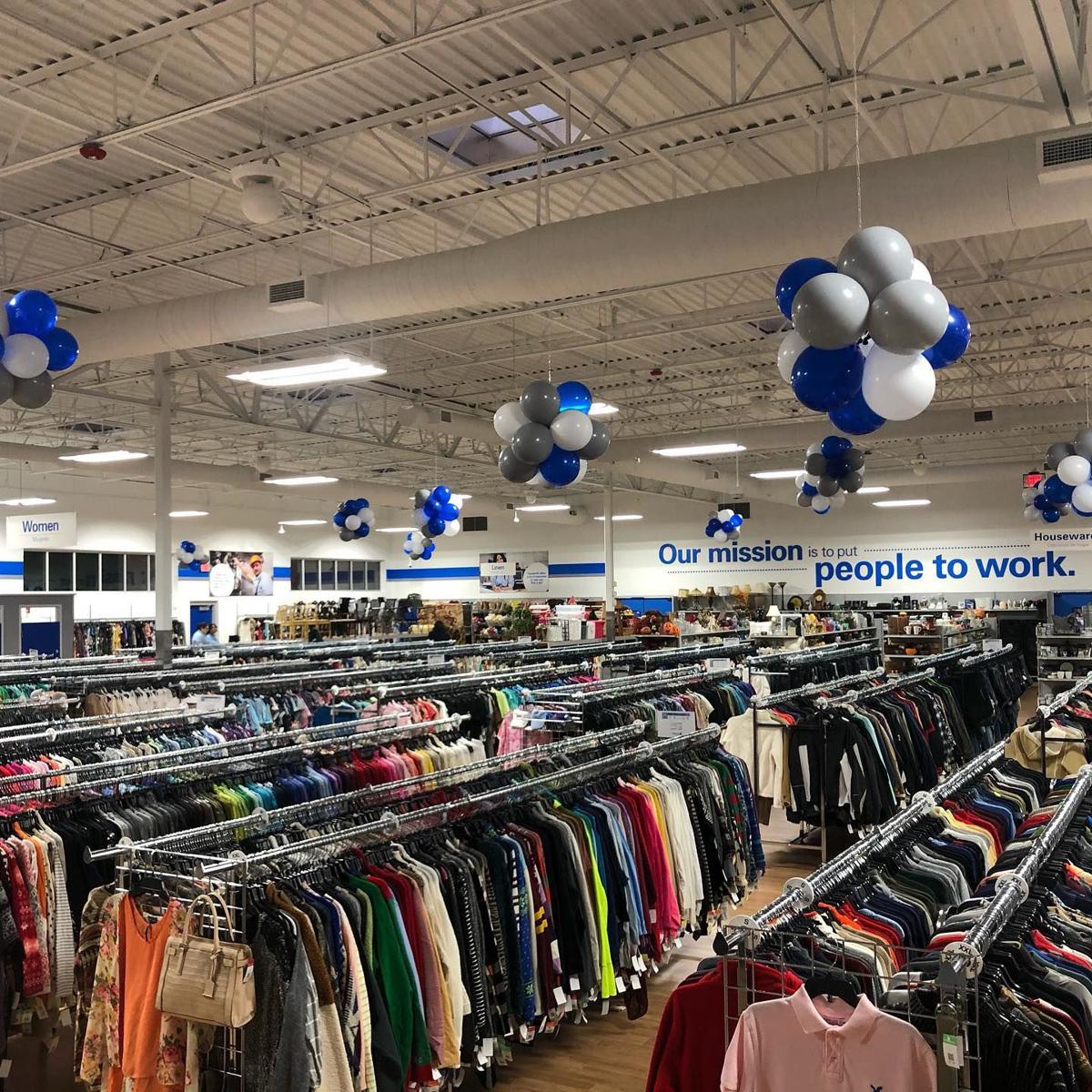 Goodwill opens new store in Duluth News