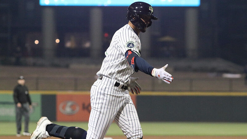 Forrest Wall blasts grand slam in ninth, but deficit too big for ...