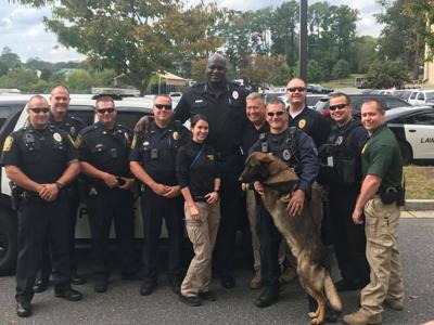 Lawrencevile Police Officers Get Surprise Visit From Shaquille O Neal News Gwinnettdailypost Com