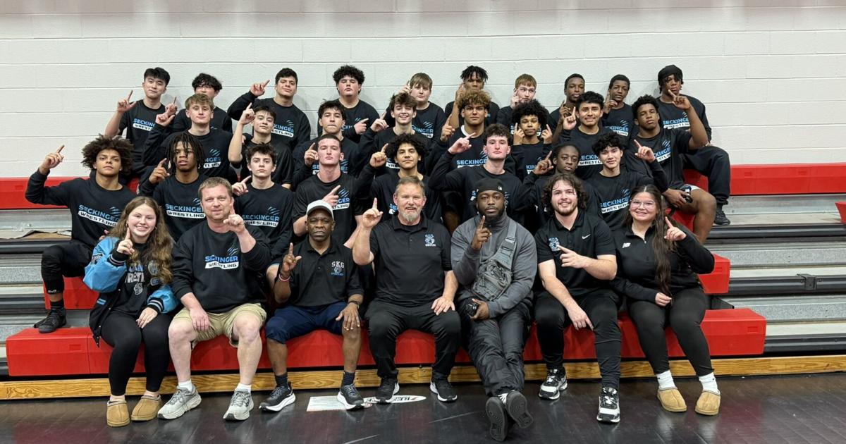 Seckinger Wrestling Wins First Region Championship at 7-AAAAA Duals