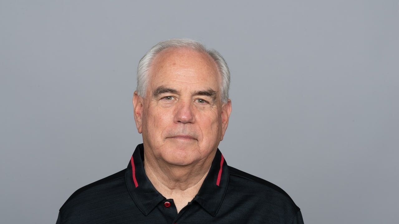 Falcons DC Dean Pees: Atlanta only ran 60% of defense last year, ready for  100% in 2022