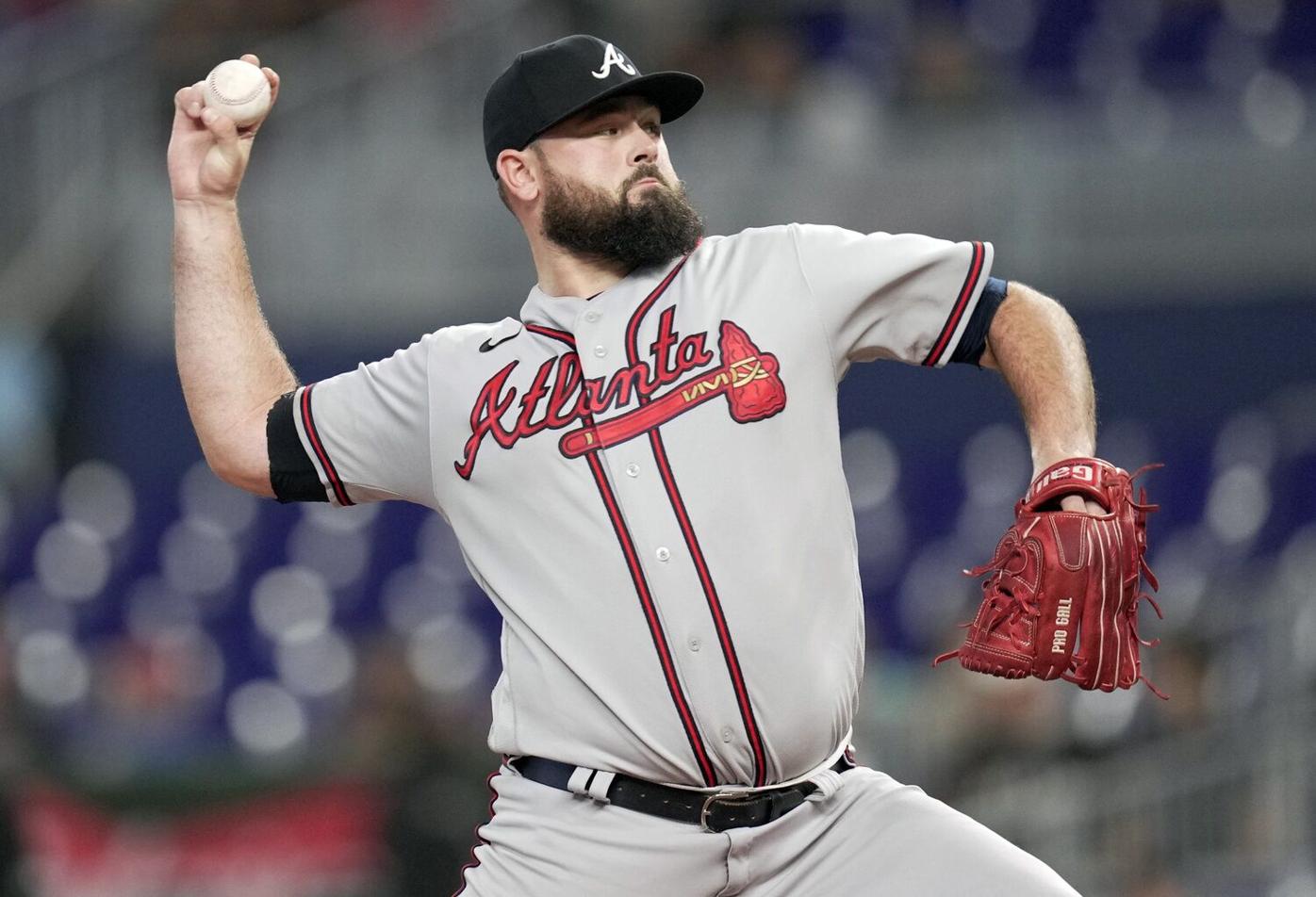 ATLANTA, GA - JULY 22: Atlanta Braves relief pitcher Jackson Stephens (53)  delivers a pitch during the Friday evening MLB game between the Los Angeles  Angels and the Atlanta Braves on July