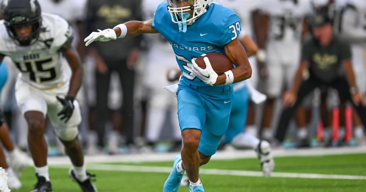 PHOTOS: Mountain View at Seckinger Football